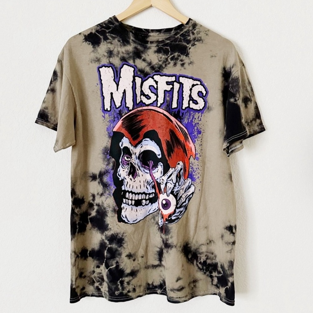 NWOT MISFITS Tie-Dye Graphic T-Shirt